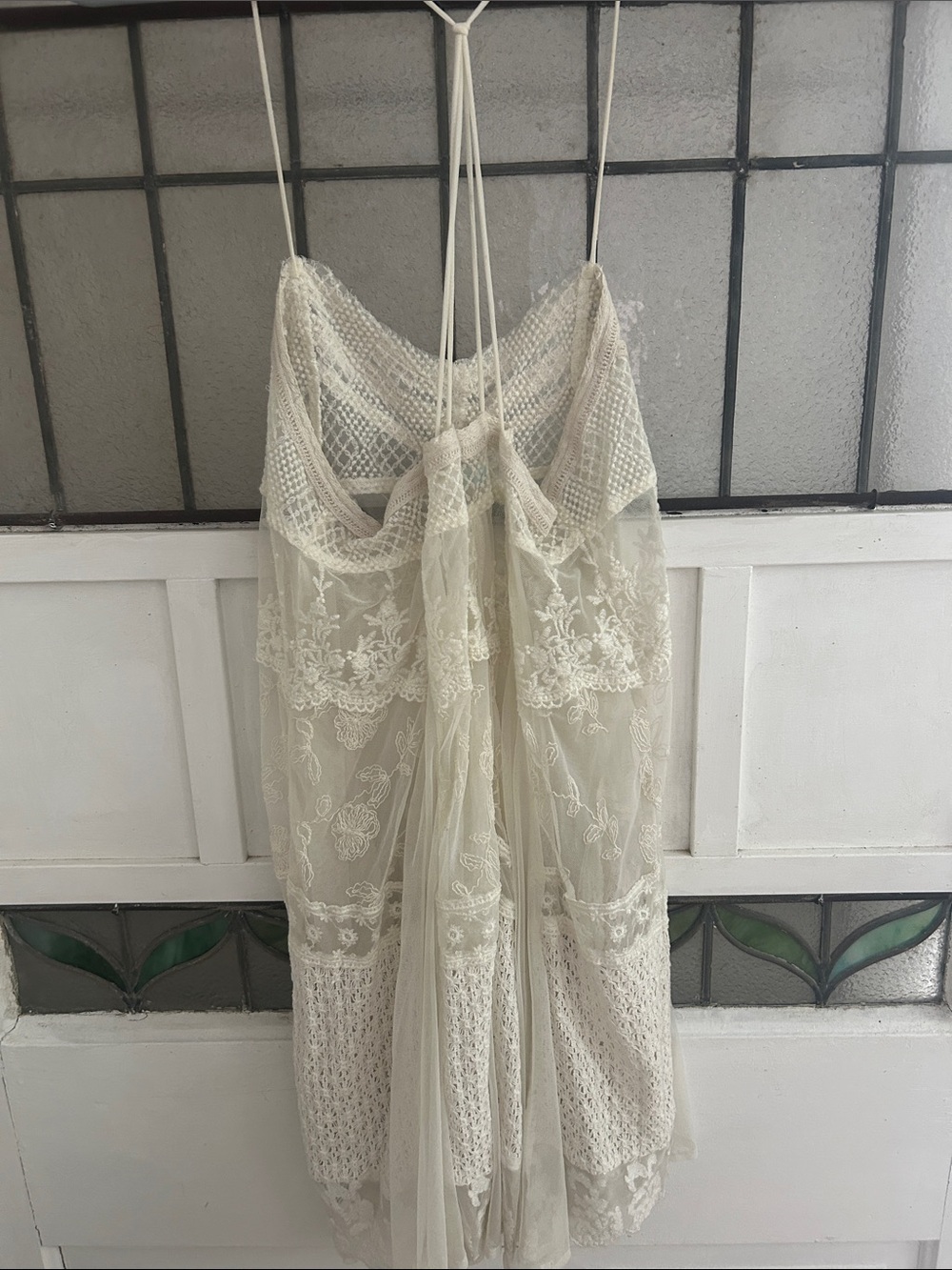 Kimchi Blue Cream Lace-Panel Midi Dress - Picture 2 of 3